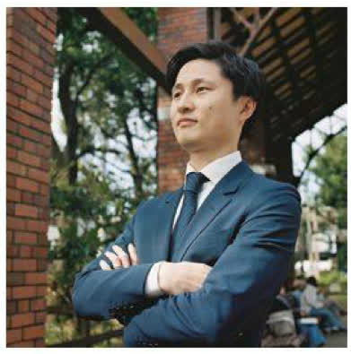ディレクター 真野竜輔